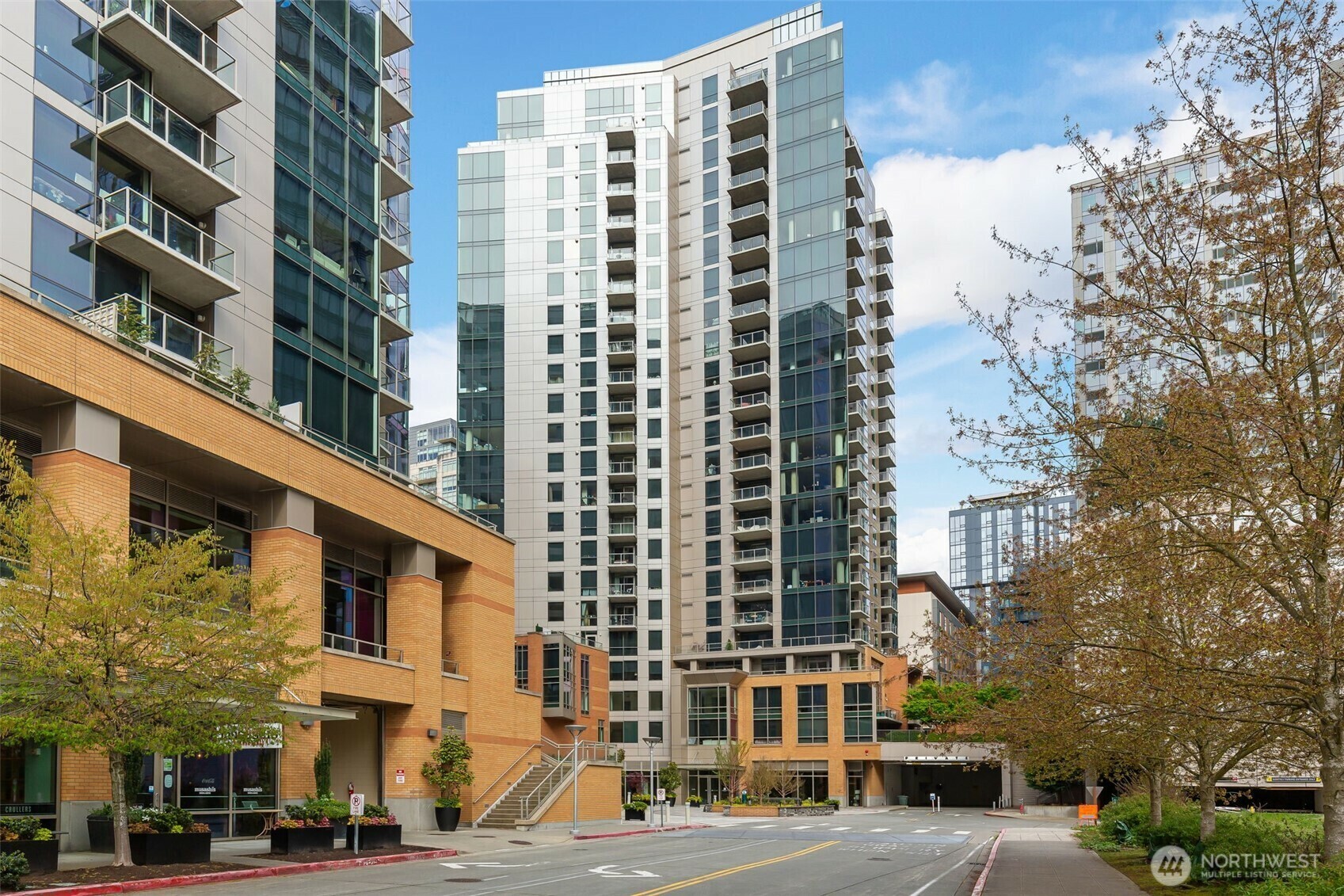 10650 NE 9th Place 522  Bellevue WA 98004 photo