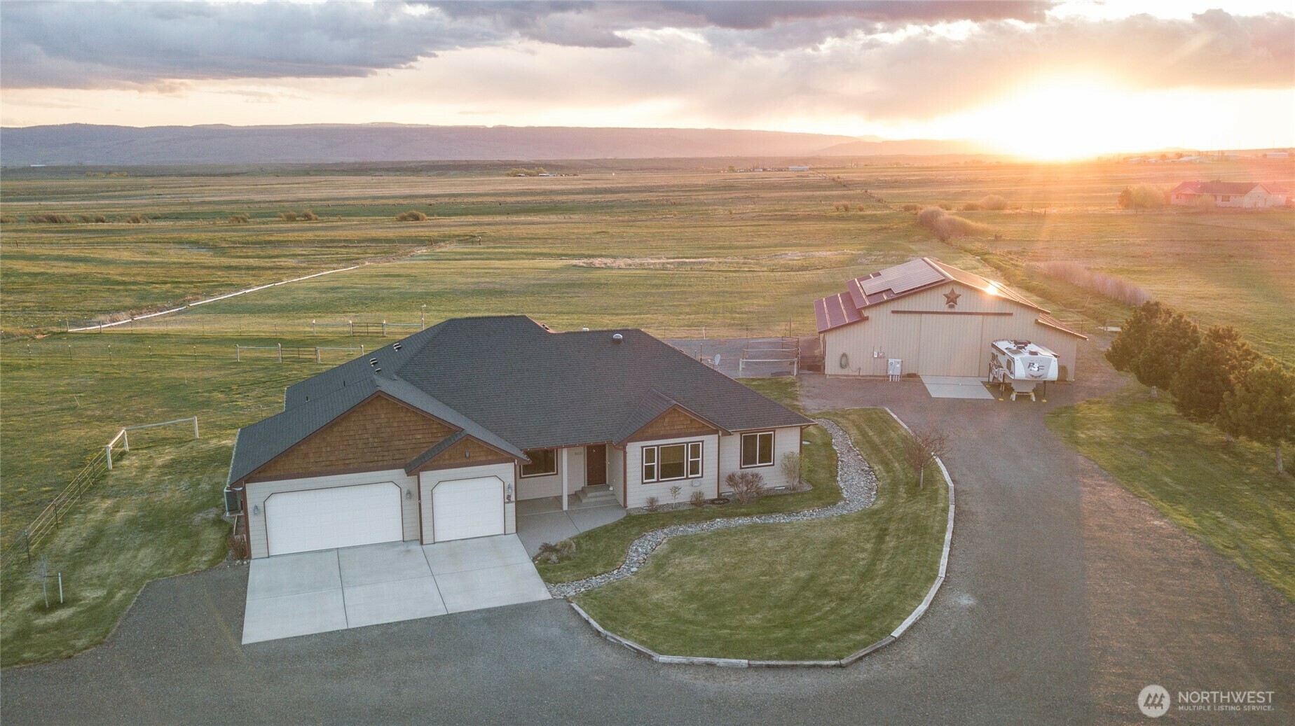 Property Photo: 10121 Reecer Creek Road WA 98926