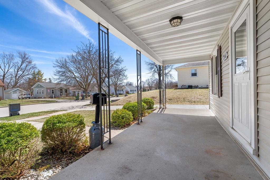 Property Photo: 214 S Main Street WI 54136-1939