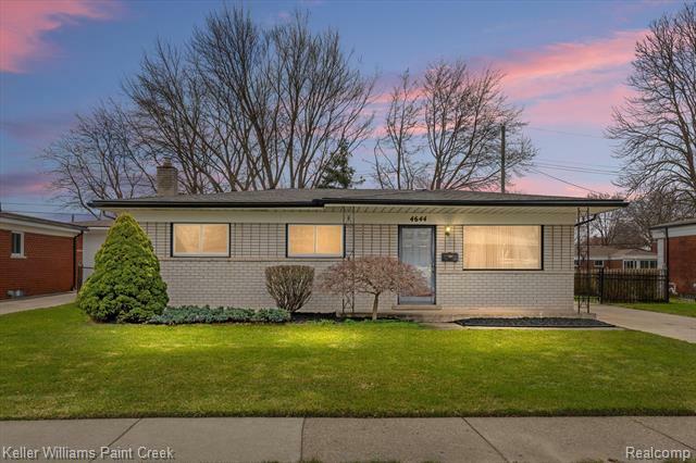 4644 Kingsley Street  Warren MI 48092 photo