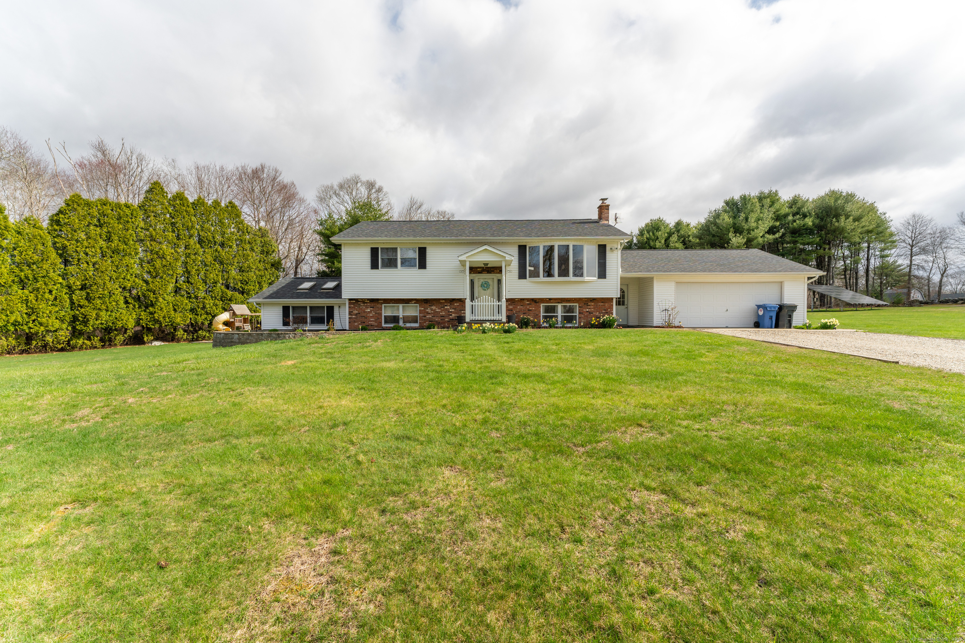 Property Photo: 17 Old Hampton Road CT 06331