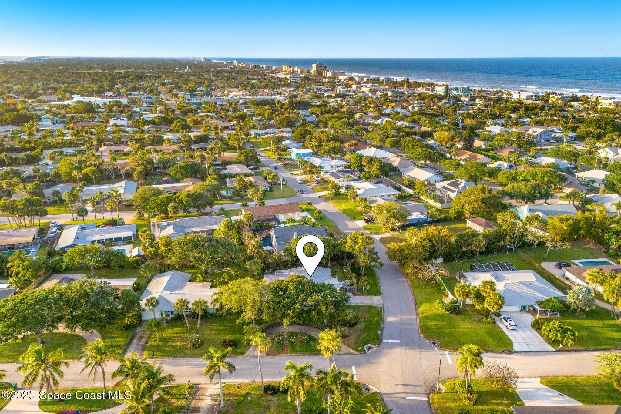 Property Photo: 300 12th Terrace FL 32903