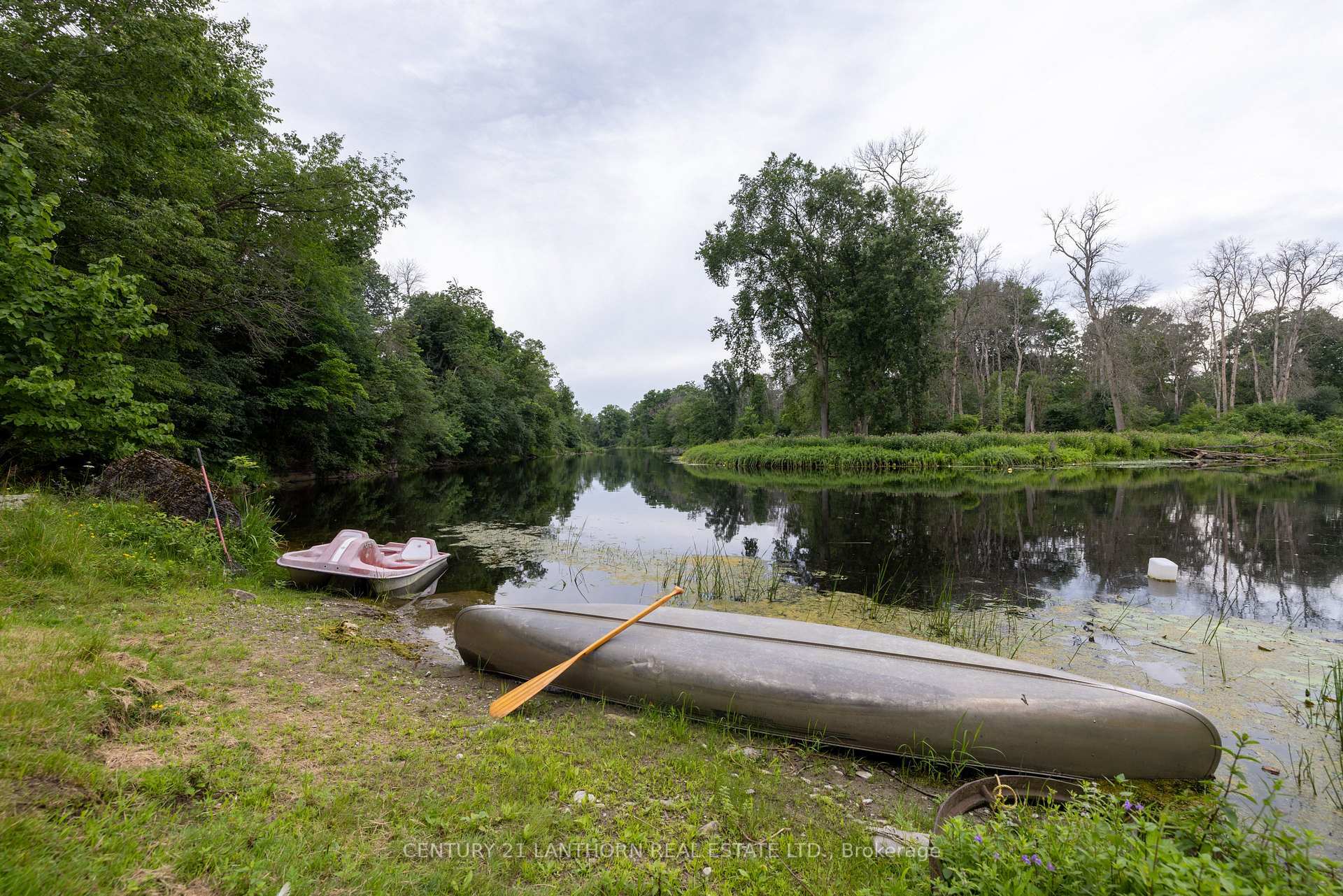 Property Photo:  1798 County Rd 1 N/A E  ON K0K 1N0 