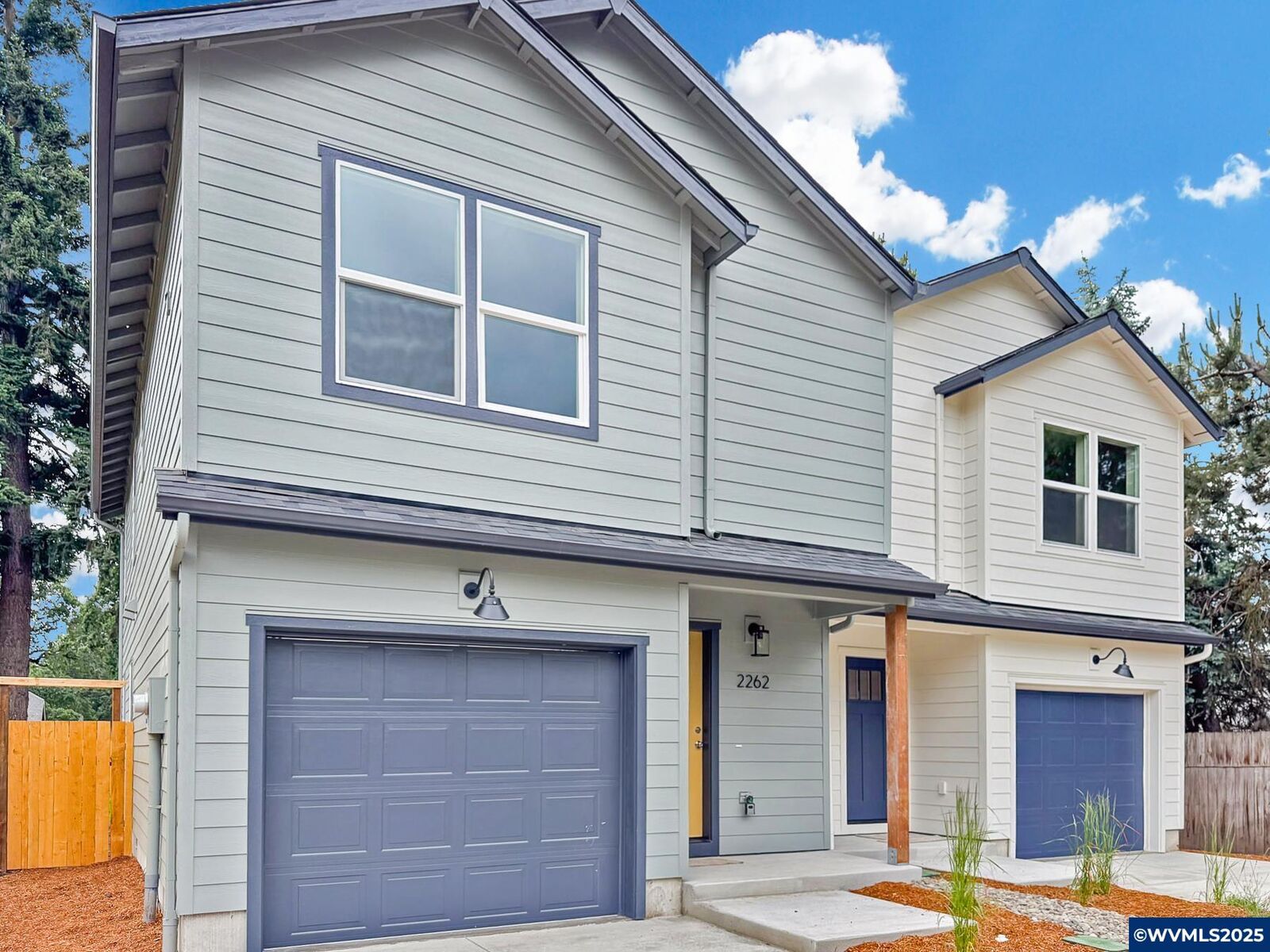 Property Photo:  2262 Simpson St SE  OR 97301 