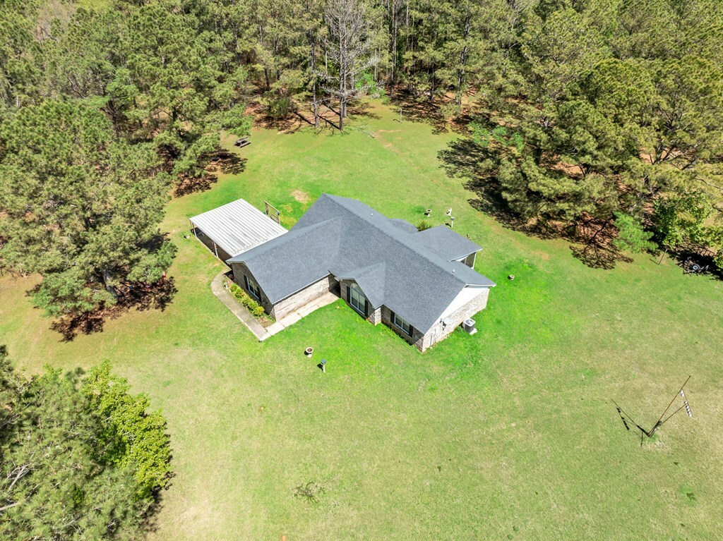Property Photo: 4560 Graves Hwy GA 39842