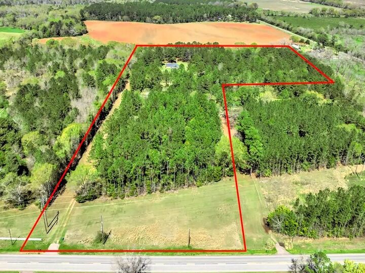 Property Photo:  4560 Graves Hwy  GA 39842 