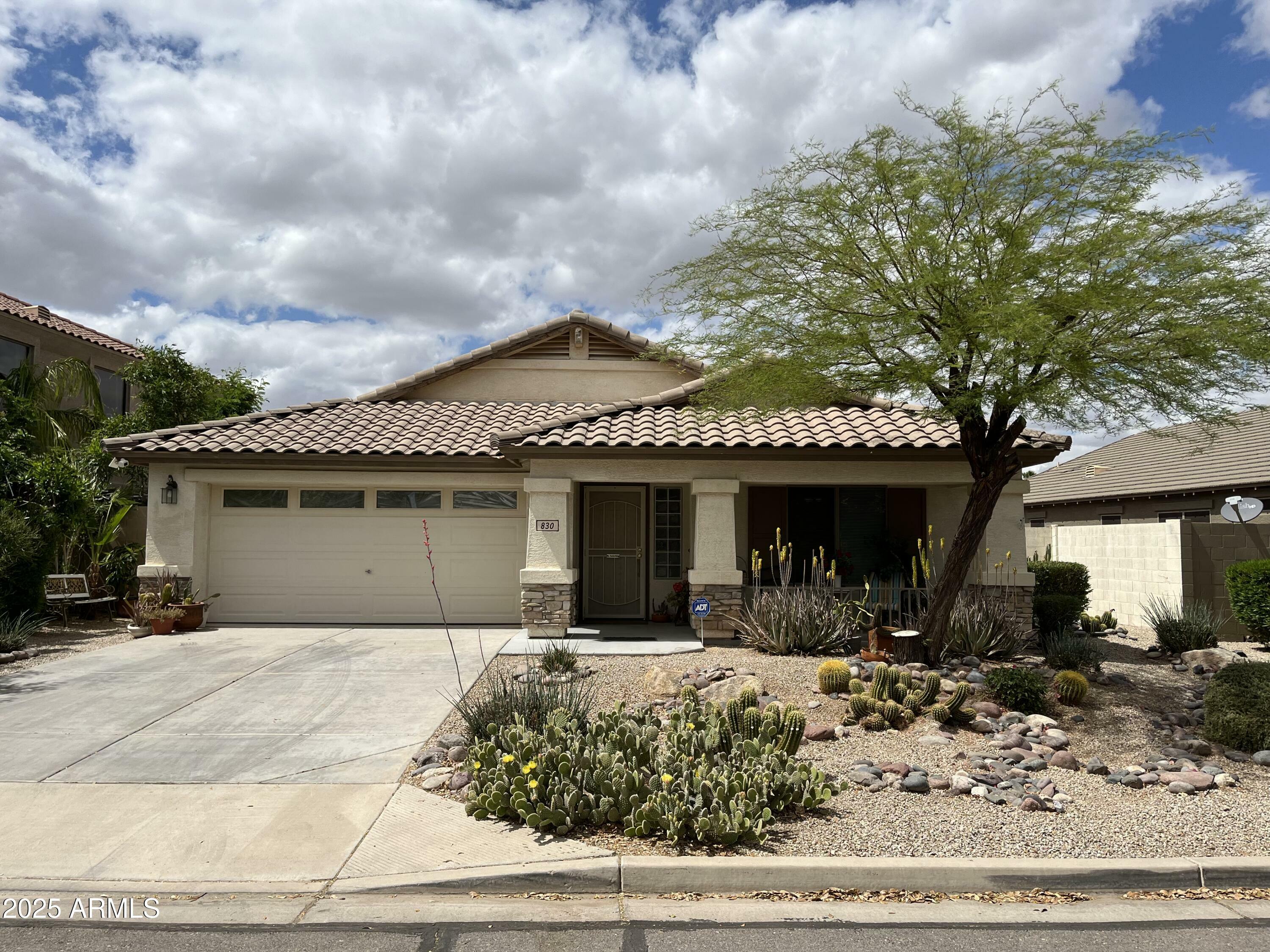 830 E Dry Creek Road  San Tan Valley AZ 85143 photo