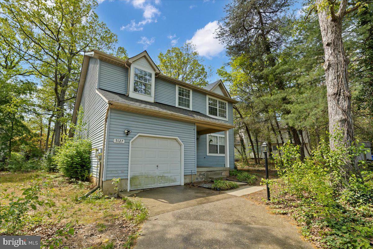 Property Photo: 5127 Beaugregory Court MD 20603