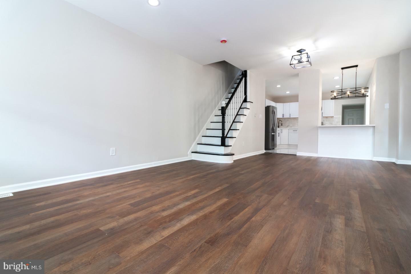 Property Photo:  92 Evans Avenue  NJ 08638 