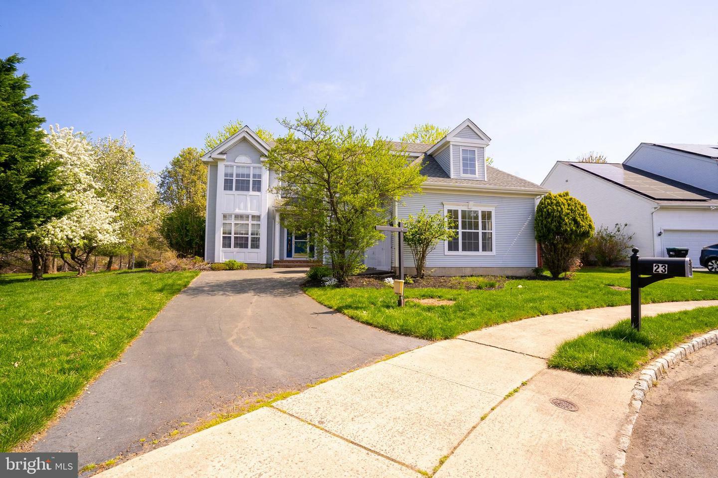 23 Heather Court  Plainsboro NJ 08536 photo