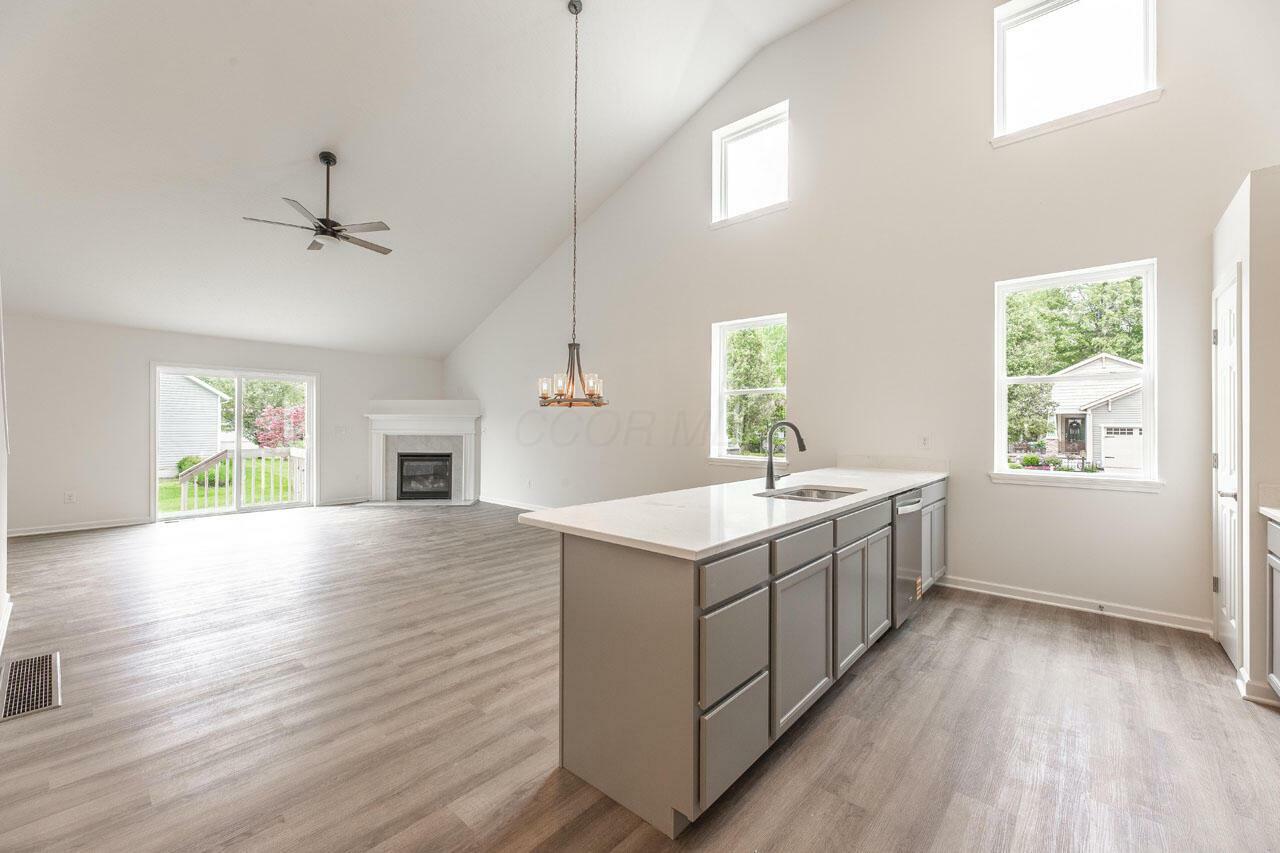 Property Photo:  325 Woods Edge Loop  OH 43062 