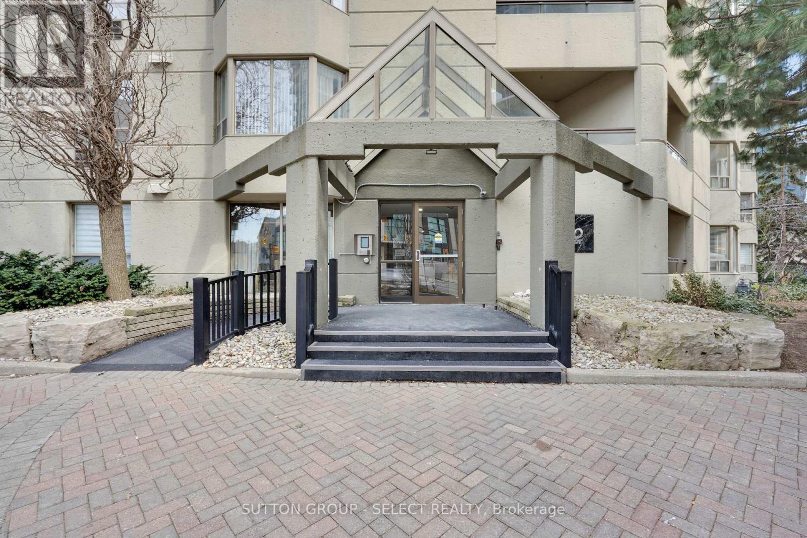 Property Photo: 500 Talbot Street 503 ON N6A 2S3
