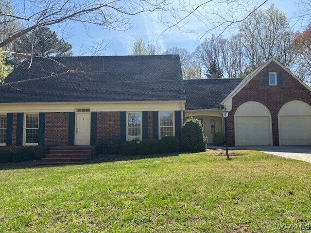 1635 Price Drive  Farmville VA 23901 photo