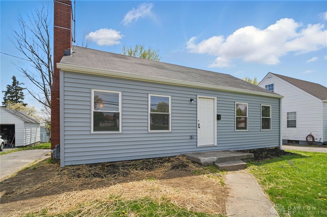 Property Photo: 4212 Central Avenue OH 45044