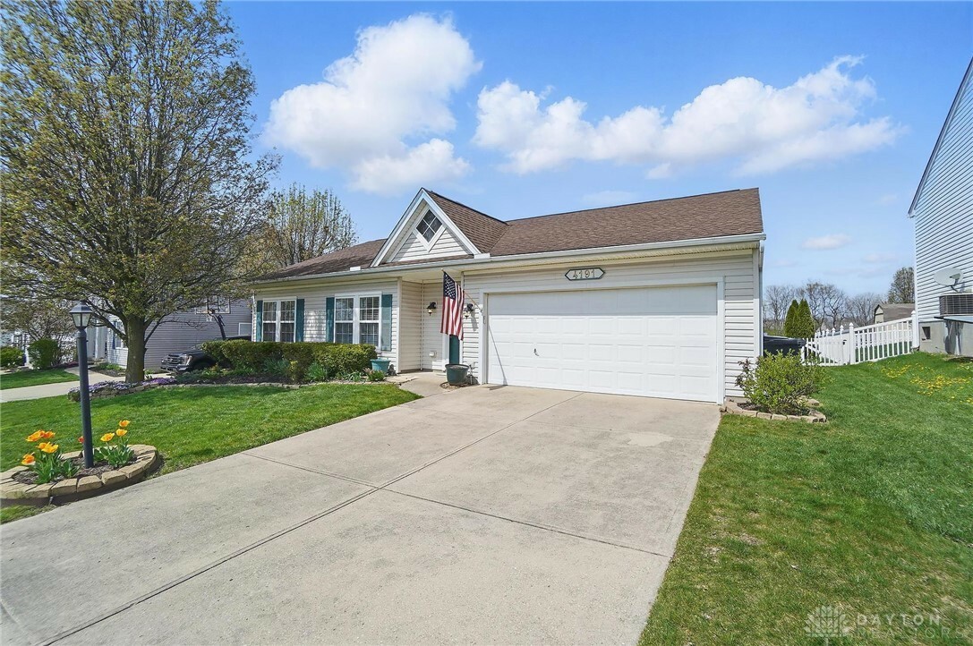 Property Photo: 4191 King Bird Lane OH 45342