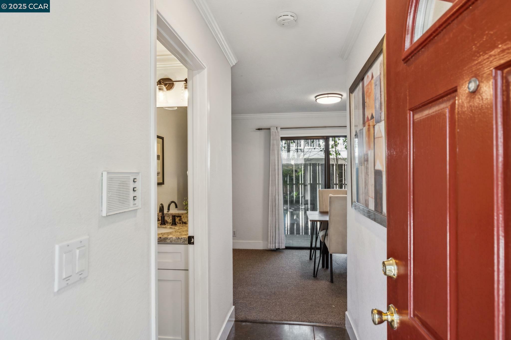 940 Dewing Ave B  Lafayette CA 94549 photo