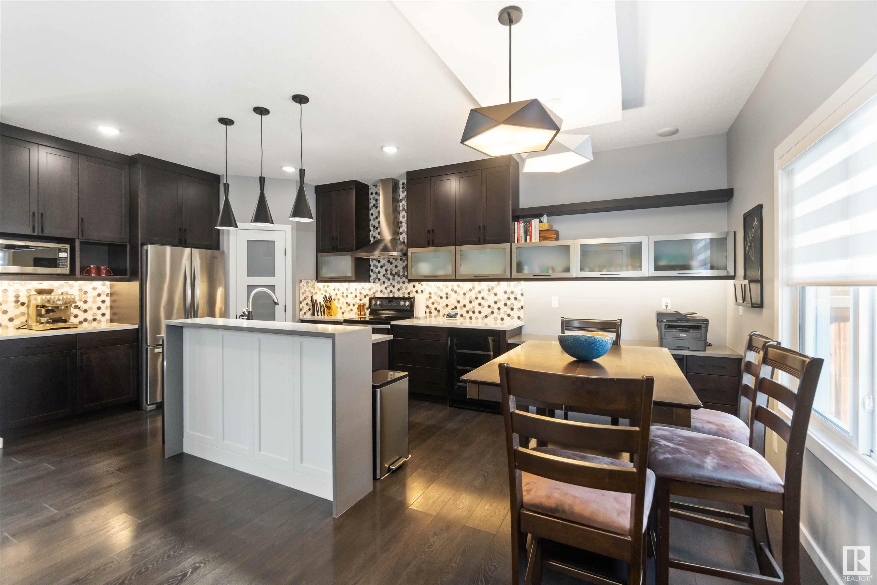 Property Photo: 2122 Glenridding Way SW AB T6W 2H4