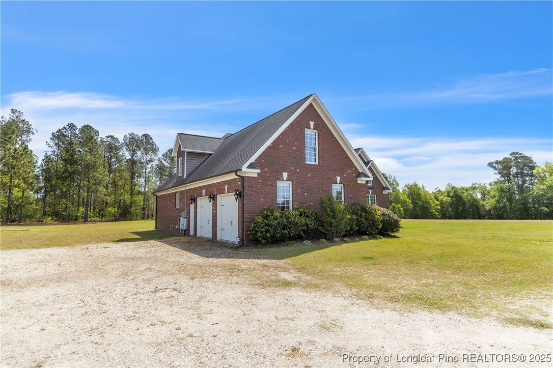 Property Photo: 5671 Elliott Bridge Road NC 28356