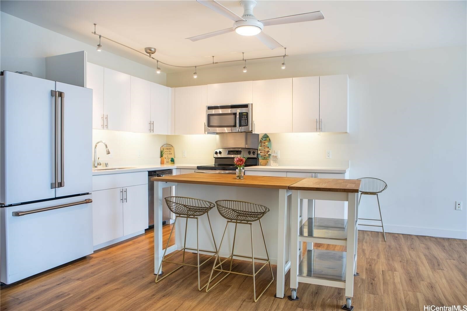 Property Photo: 888 Kapiolani Boulevard 2001 HI 96813