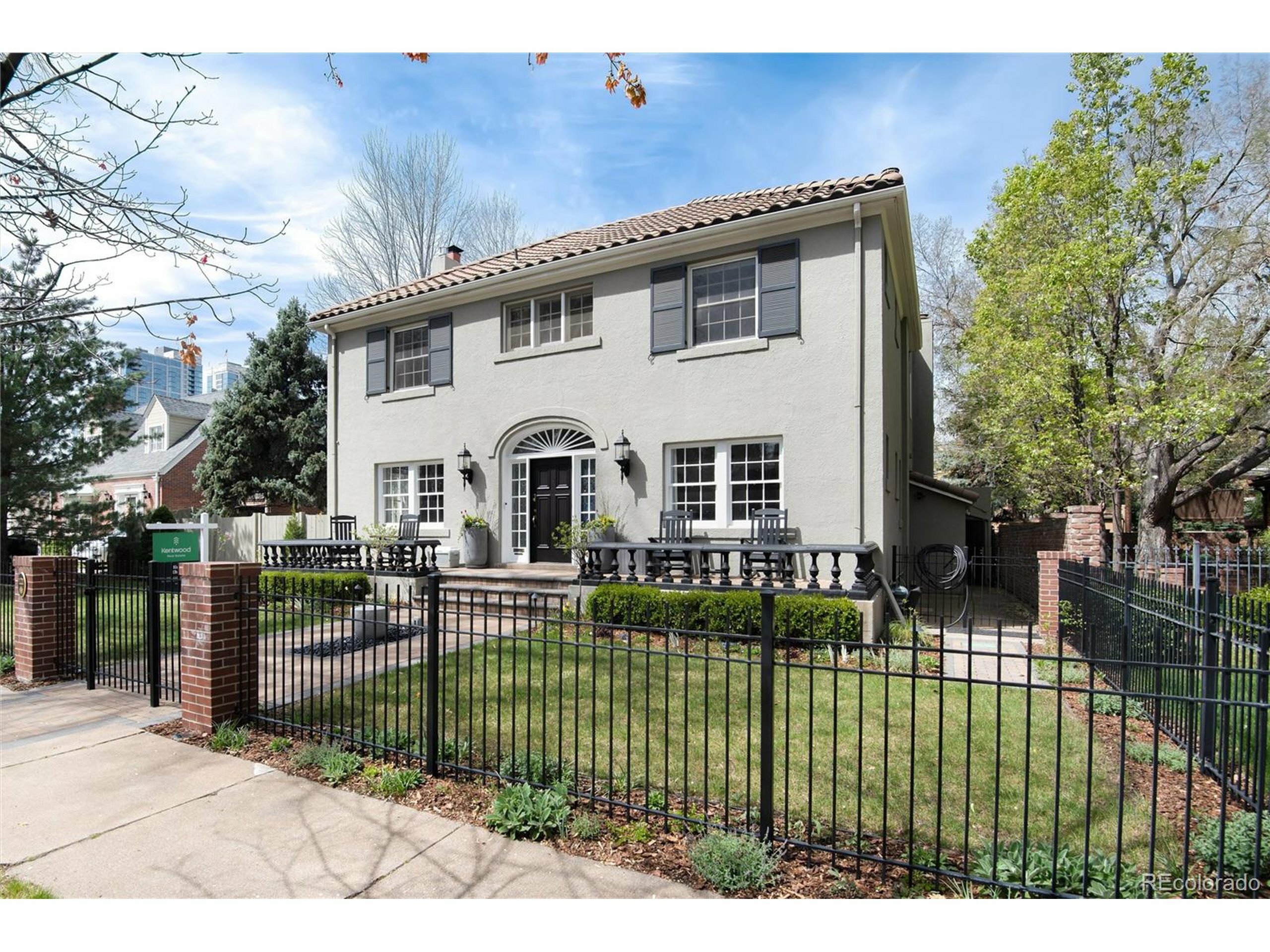Property Photo: 121 N Marion St CO 80218