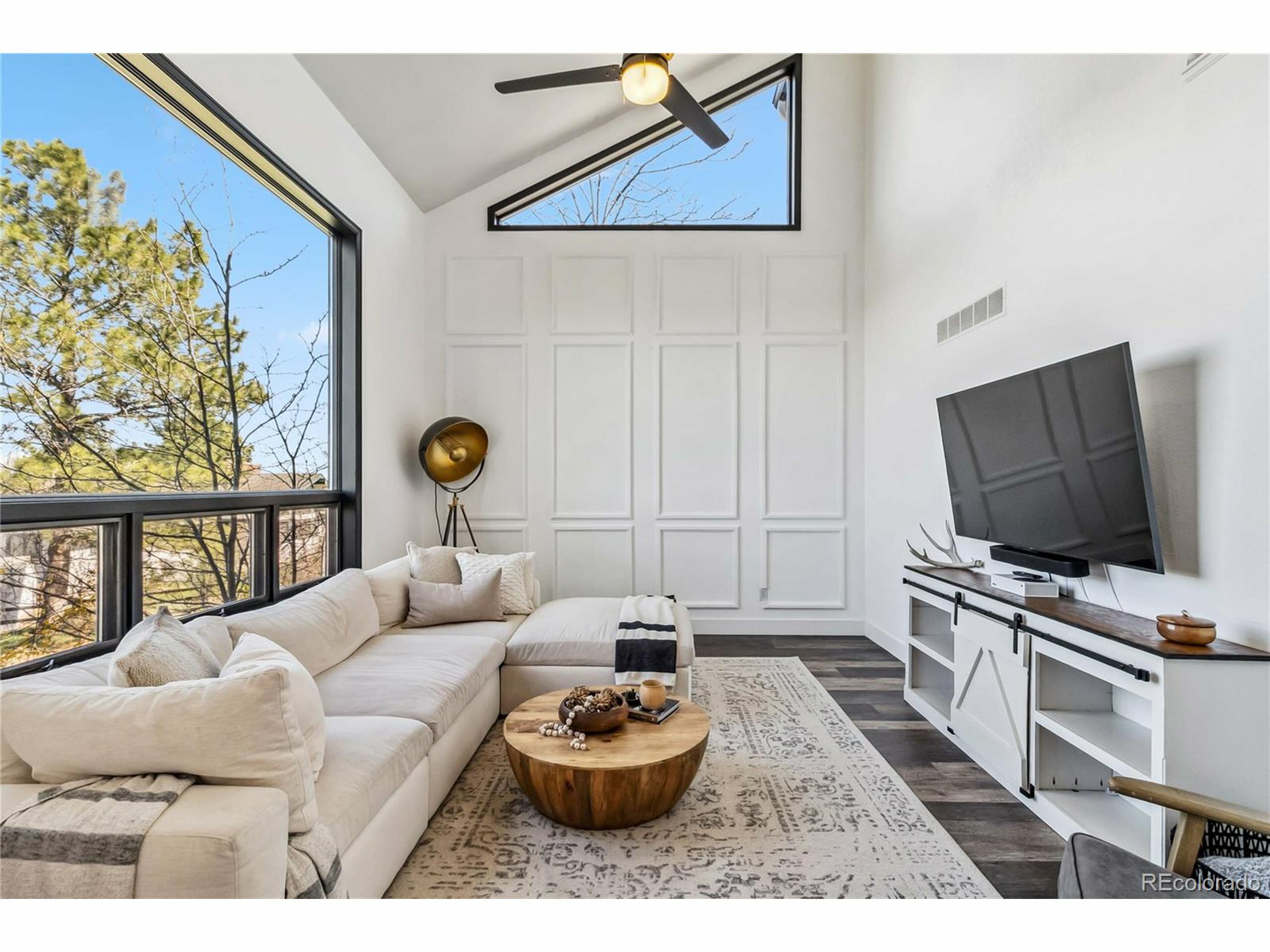 Property Photo: 7388 S Ireland Cir CO 80016