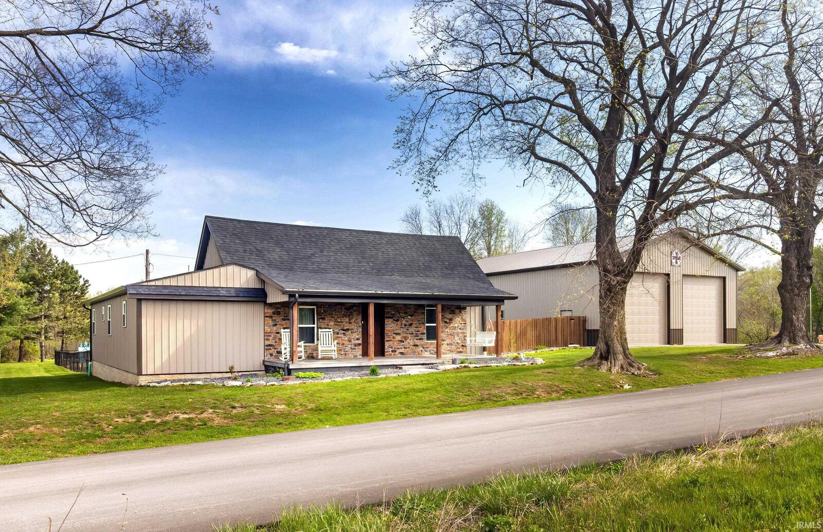 Property Photo:  5720 W County Road 200 N  IN 47567 