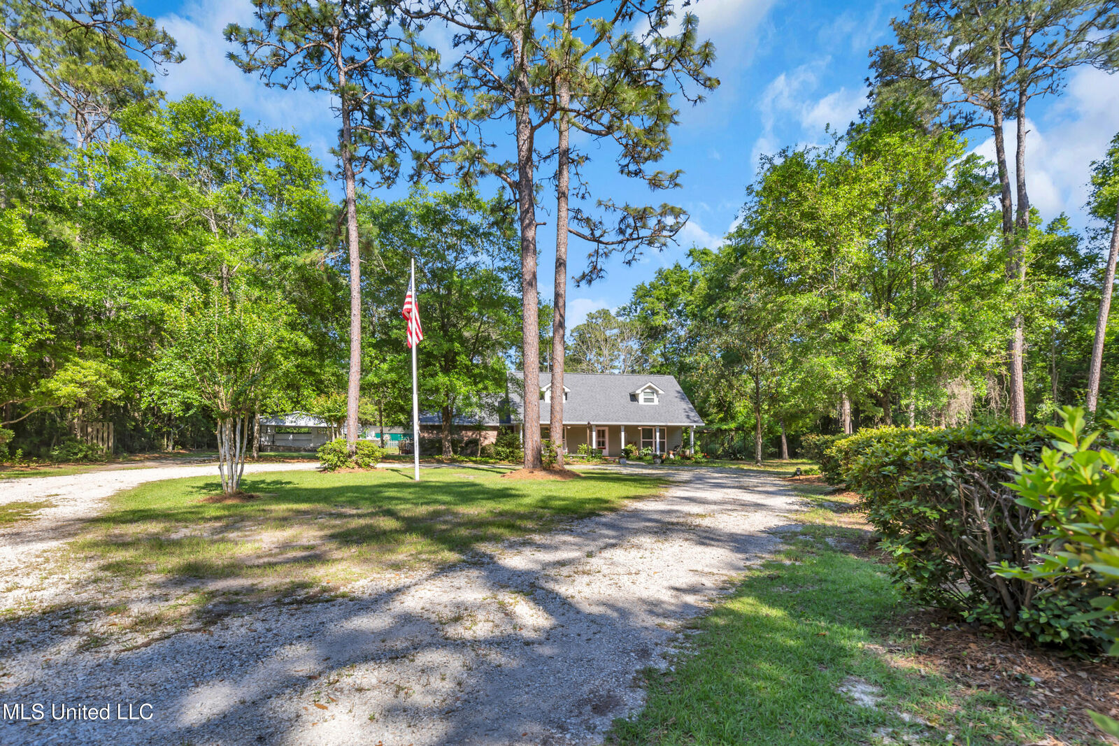Property Photo:  13498 Shriners Boulevard  MS 39532 