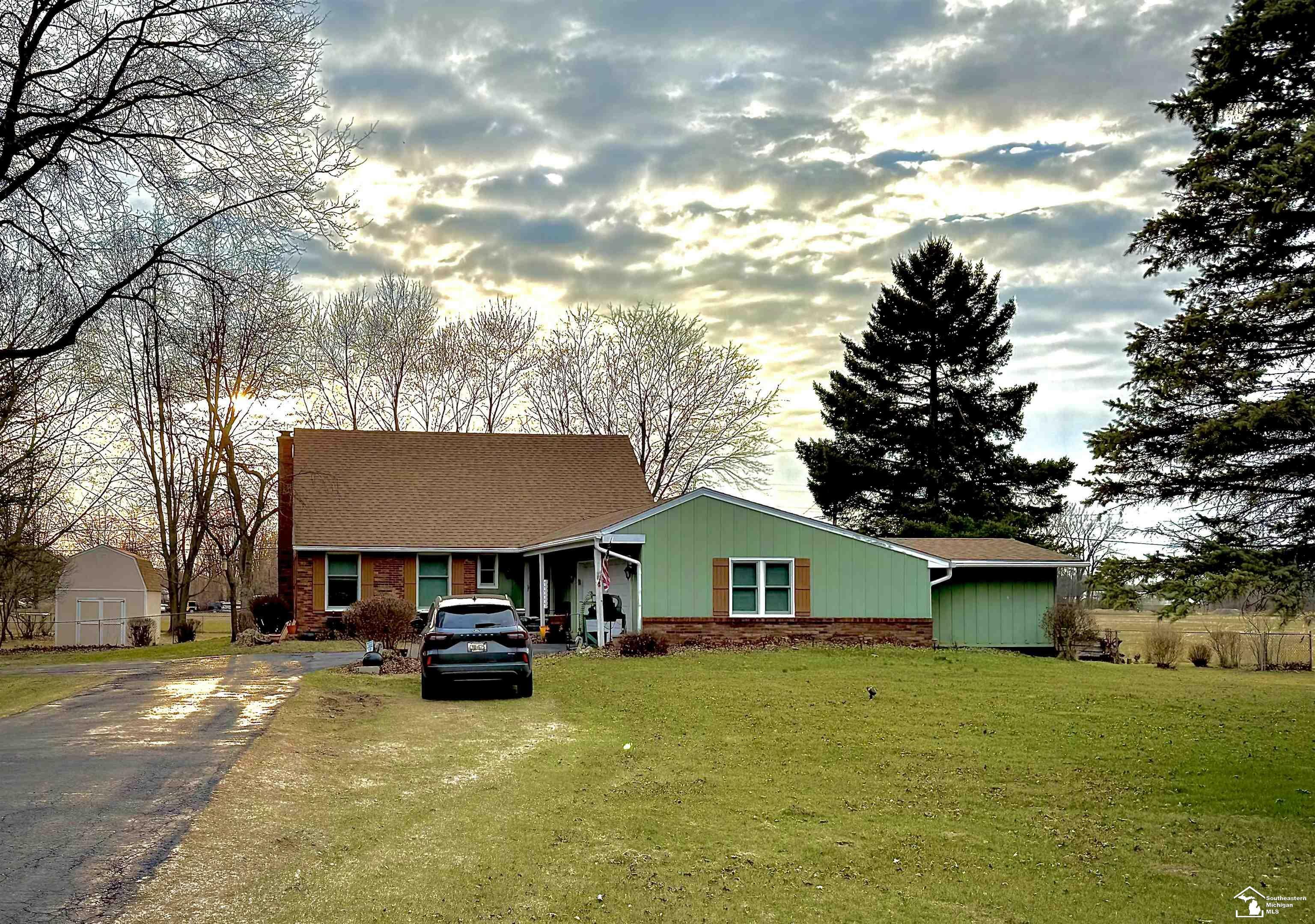 Property Photo: 7829 Reinhardt Road MI 48162