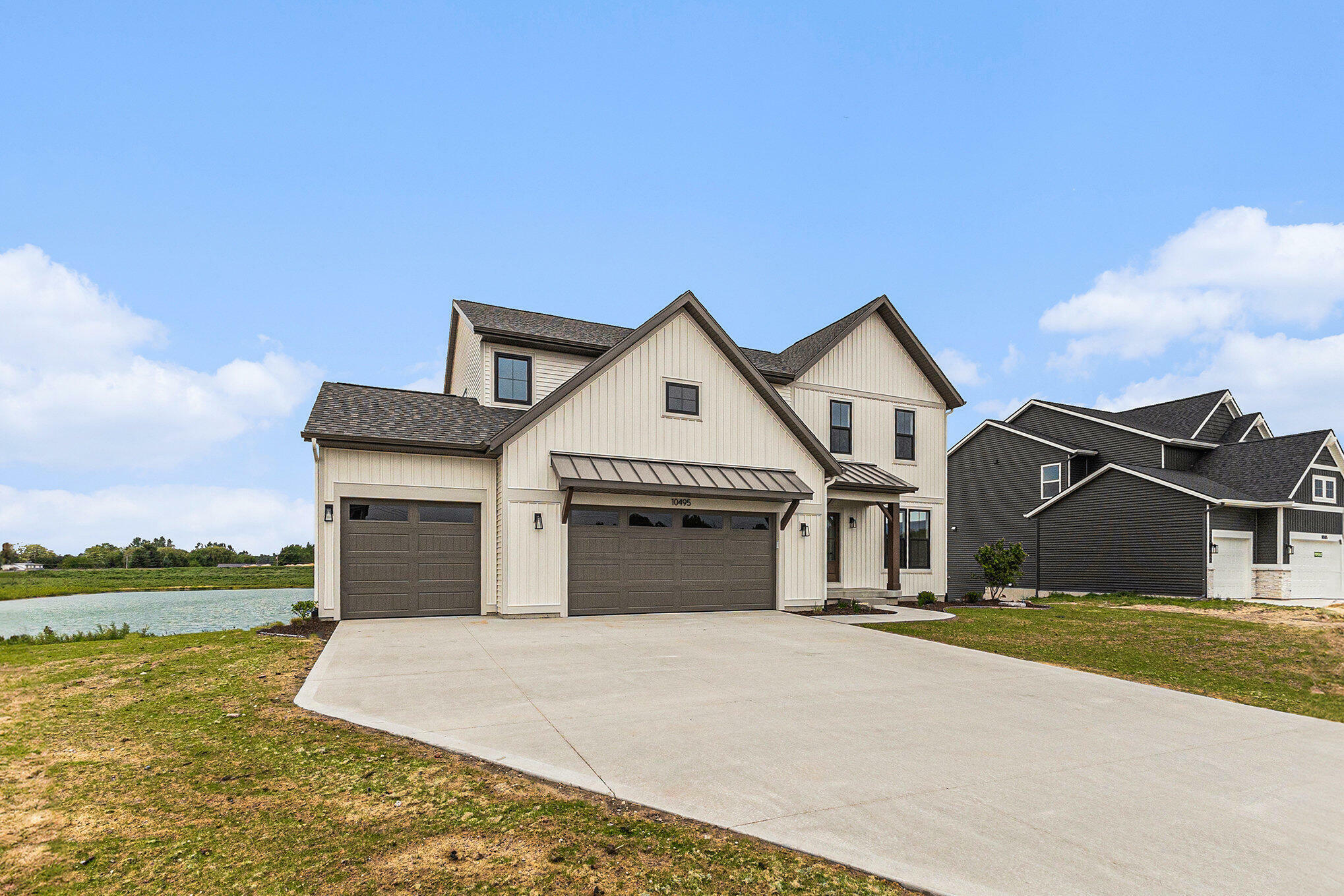 Property Photo:  10495 Poppy Lane  MI 49401 