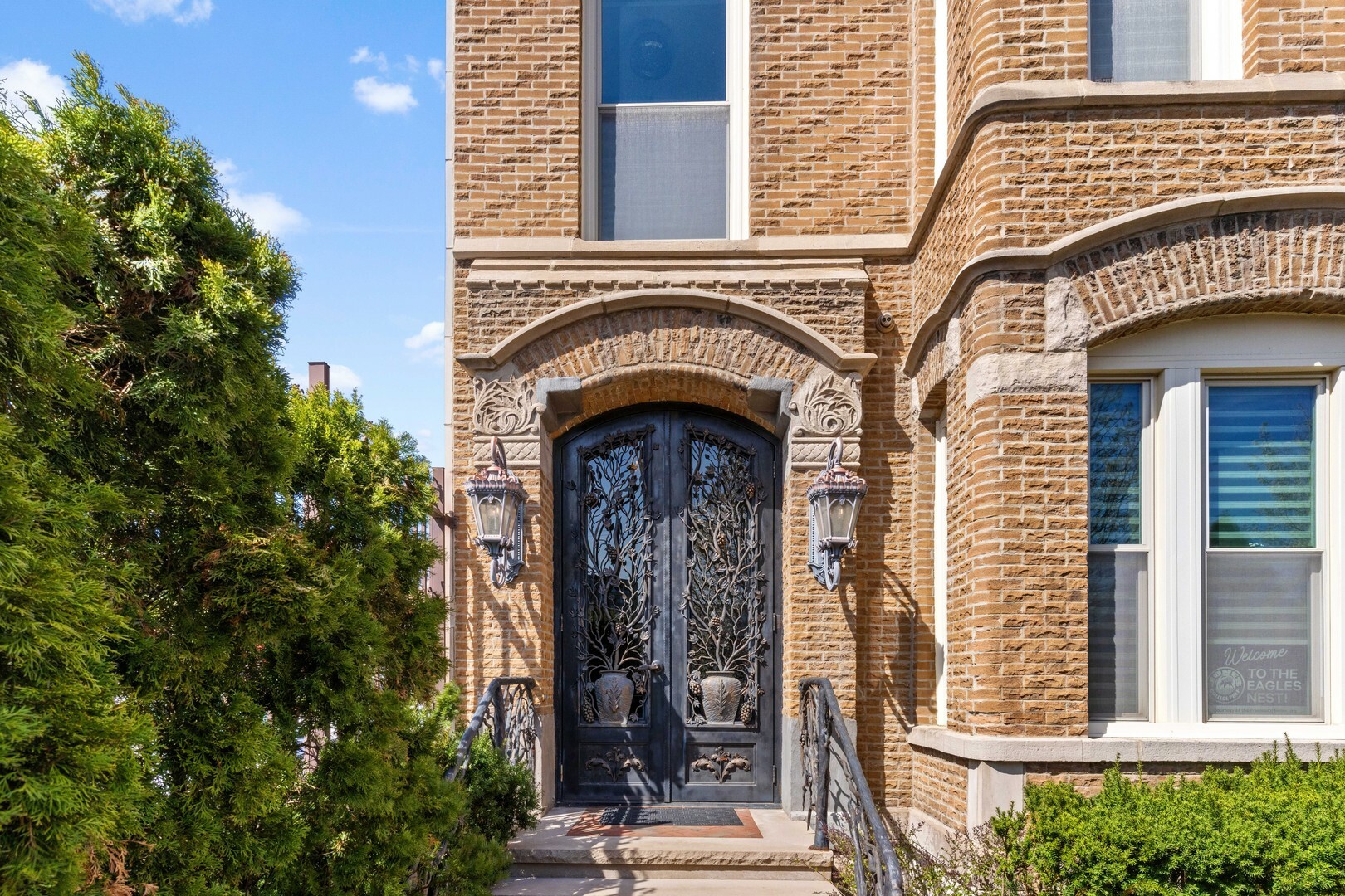 Property Photo: 1420 W Fulton Street IL 60607