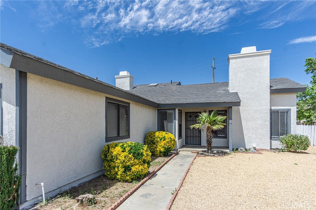 Property Photo:  14292 Pinewood Drive  CA 92344 