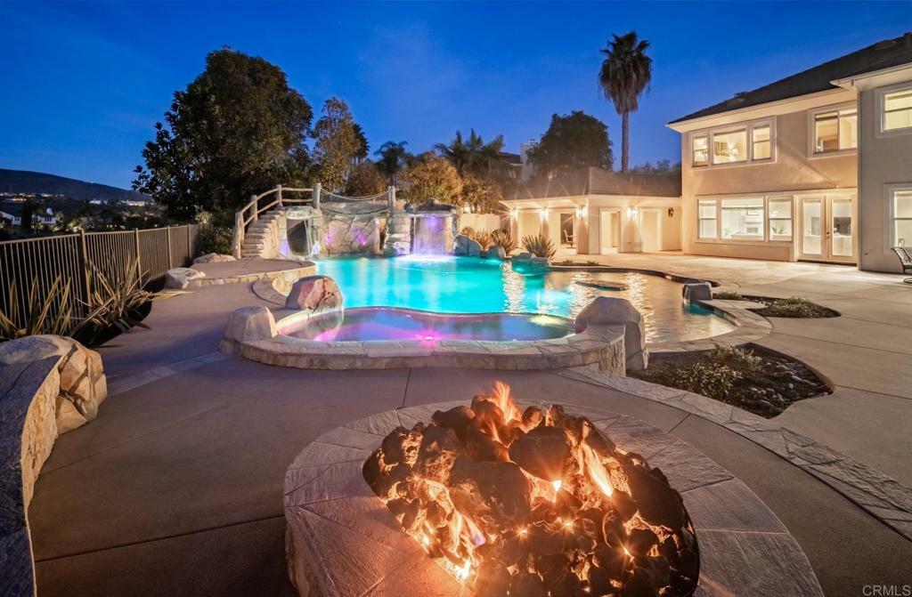 3506 Avenida Pantera  Carlsbad CA 92009 photo