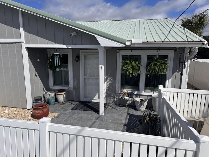 104 Ellis Road Apt 4  Miramar Beach FL 32550 photo