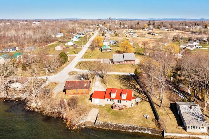 Property Photo: 14 Cleland South VT 05440