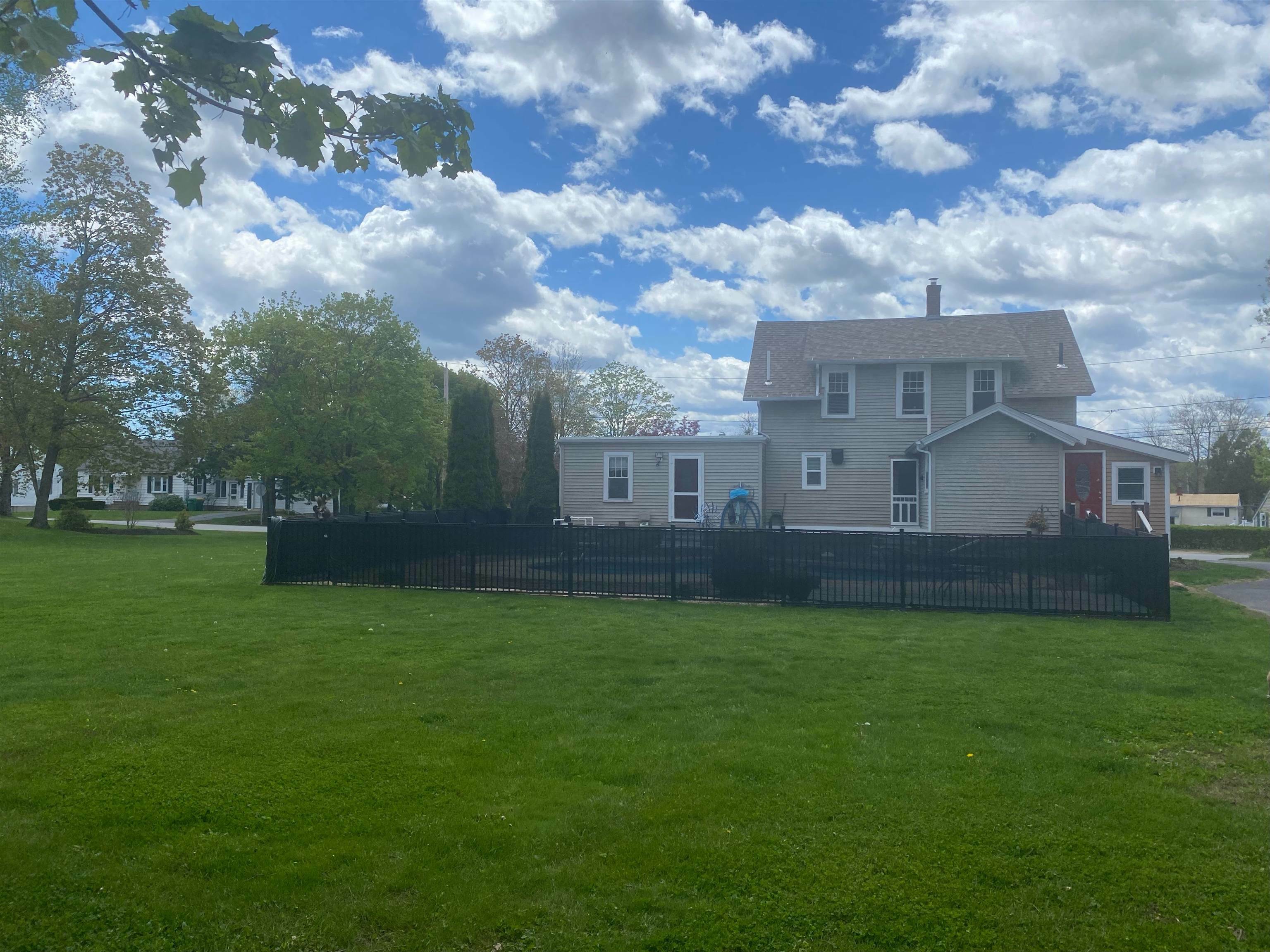32 Adams Avenue  Rochester NH 03867 photo