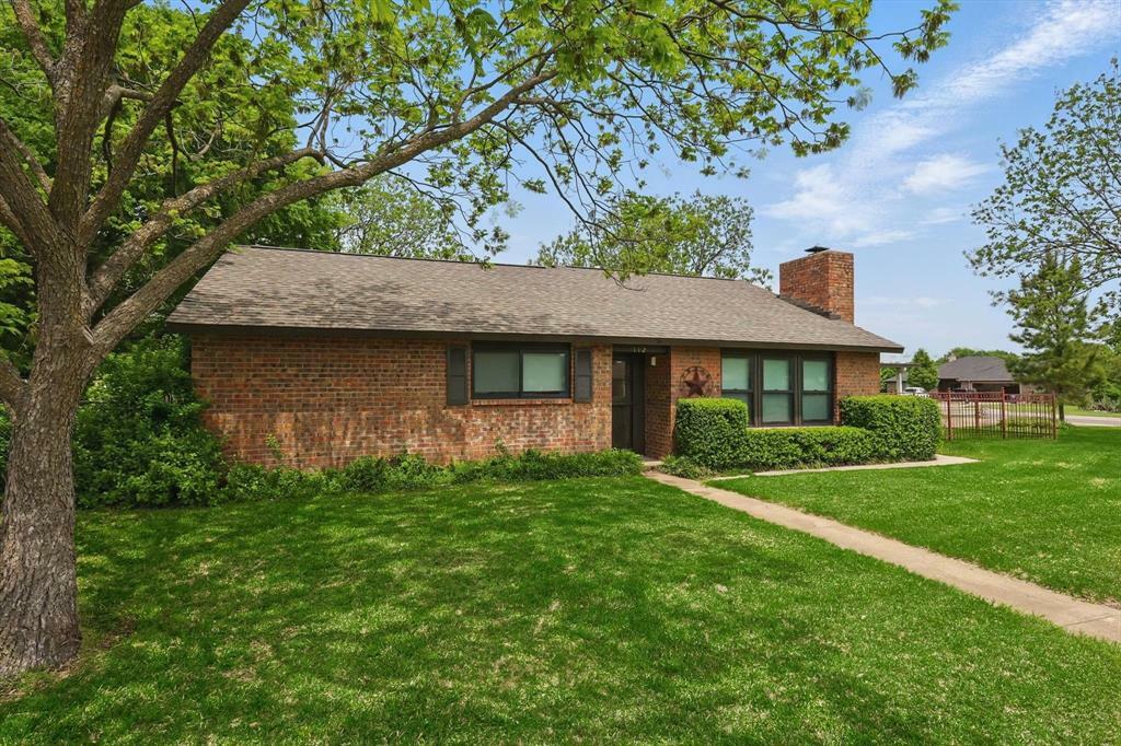 Property Photo: 112 Bow Creek Circle TX 75154