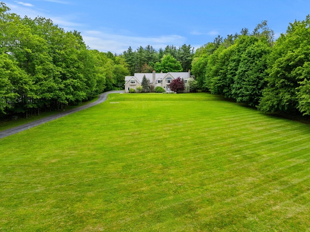 Property Photo: 15 Richardson Rd NH 03049