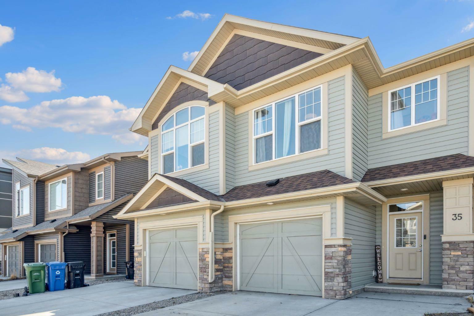 Property Photo: 35 Sage Bluff Heights NW AB T3R 1T3