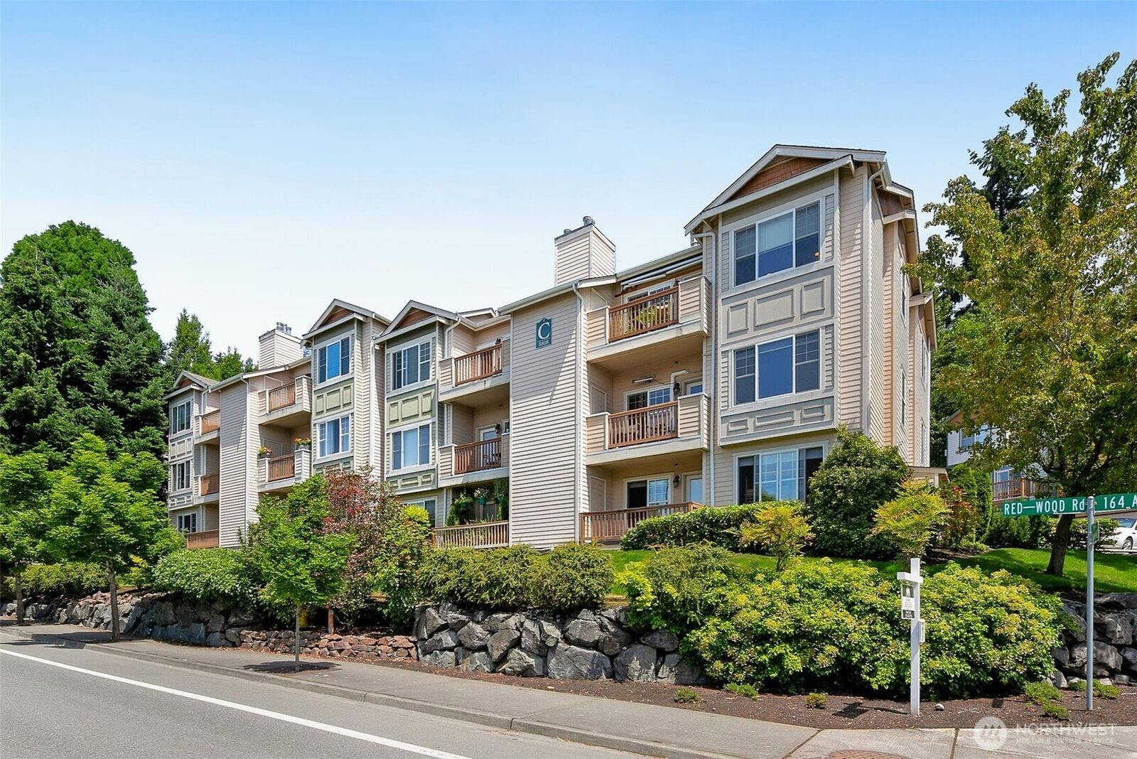 Property Photo: 8808 Redmond Woodinville Road NE C201 WA 98052