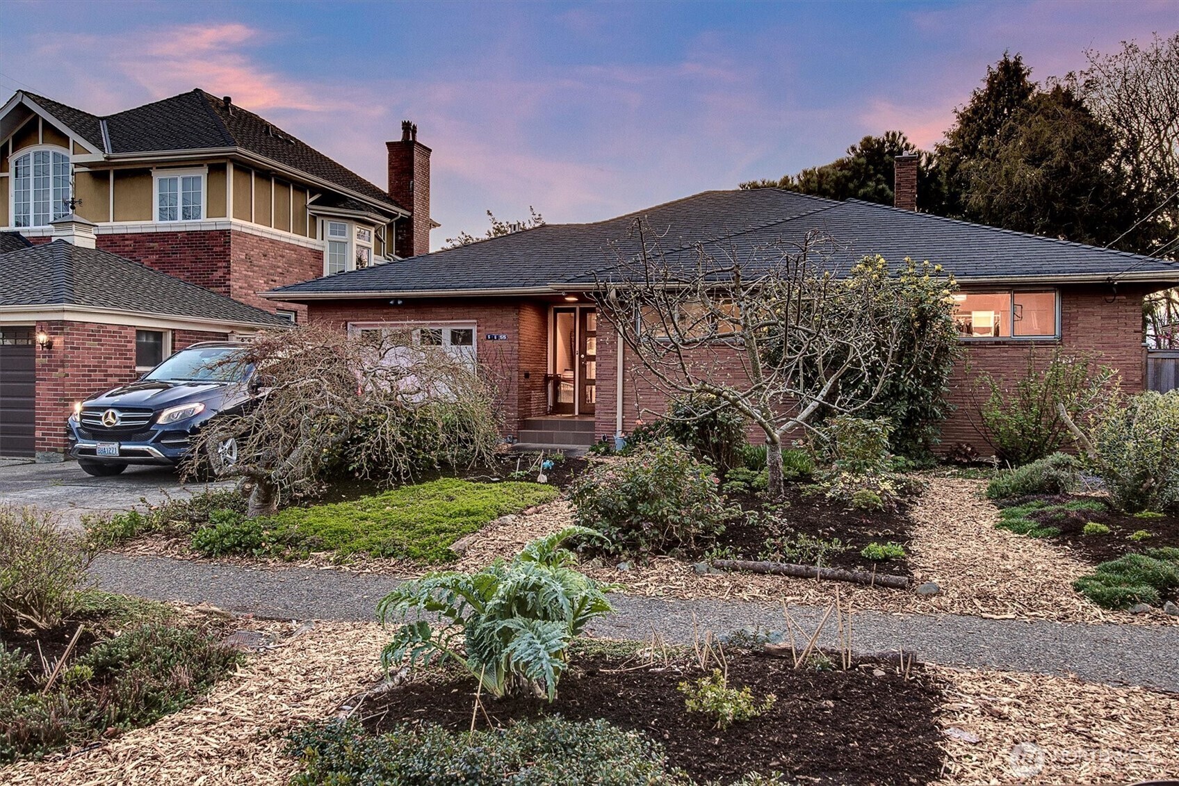Property Photo: 5655 49th Avenue SW WA 98136