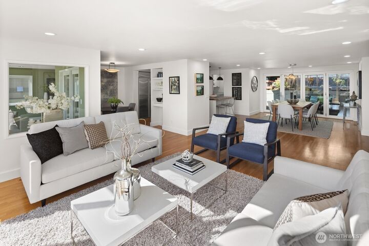 Property Photo:  1521  36th Avenue S  WA 98144 