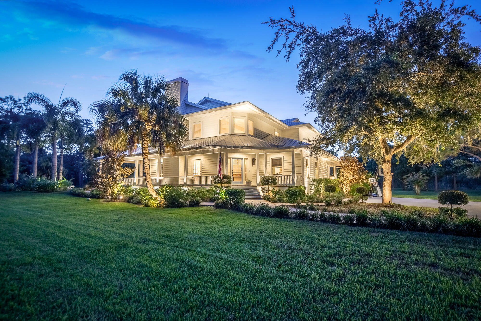 Property Photo: 5906 SW Ludlum Street FL 34990