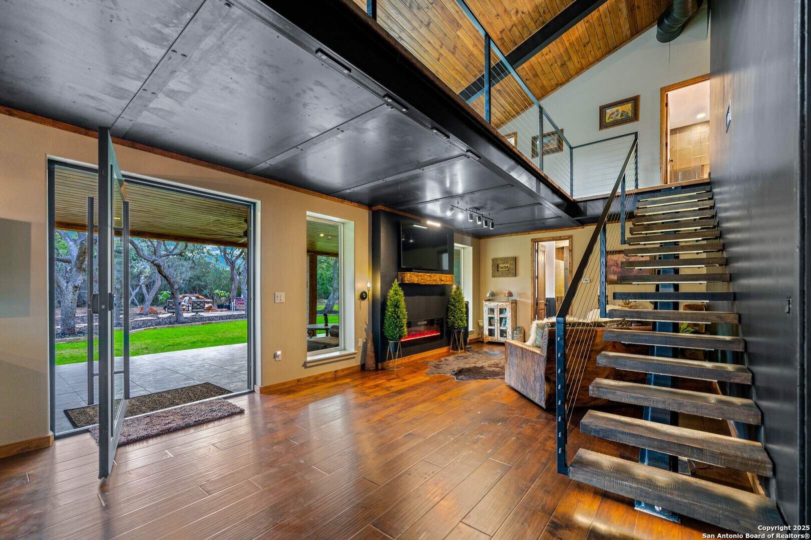 Property Photo: 650 Eden Estates TX 78132