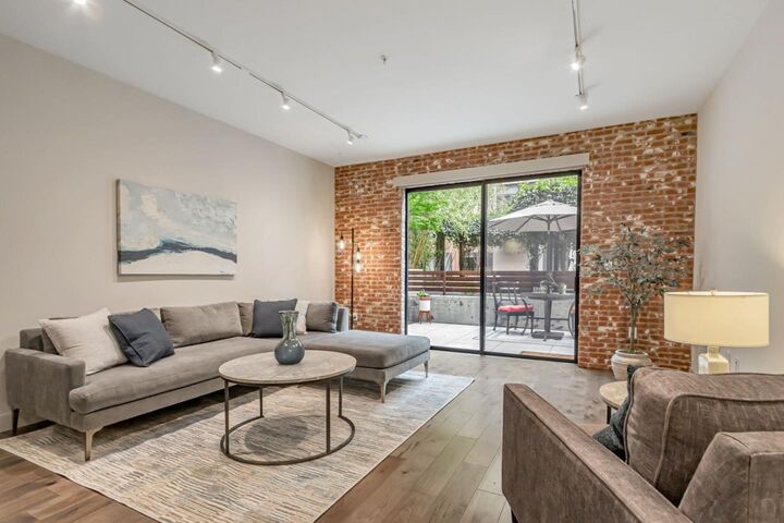 88 Bush Street 1122  San Jose CA 95126 photo