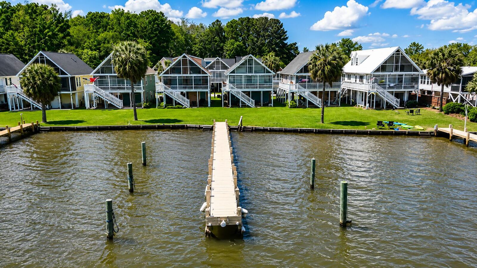 Property Photo: 1049 Island Court SC 29148