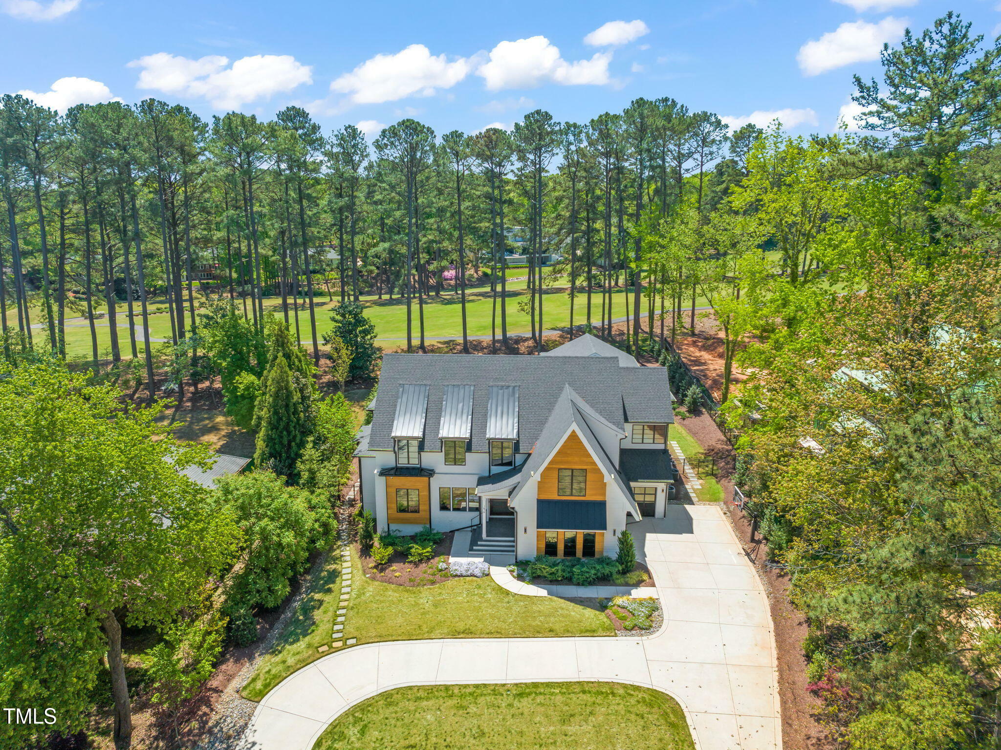 1616 Hunting Ridge Road  Raleigh NC 27615 photo