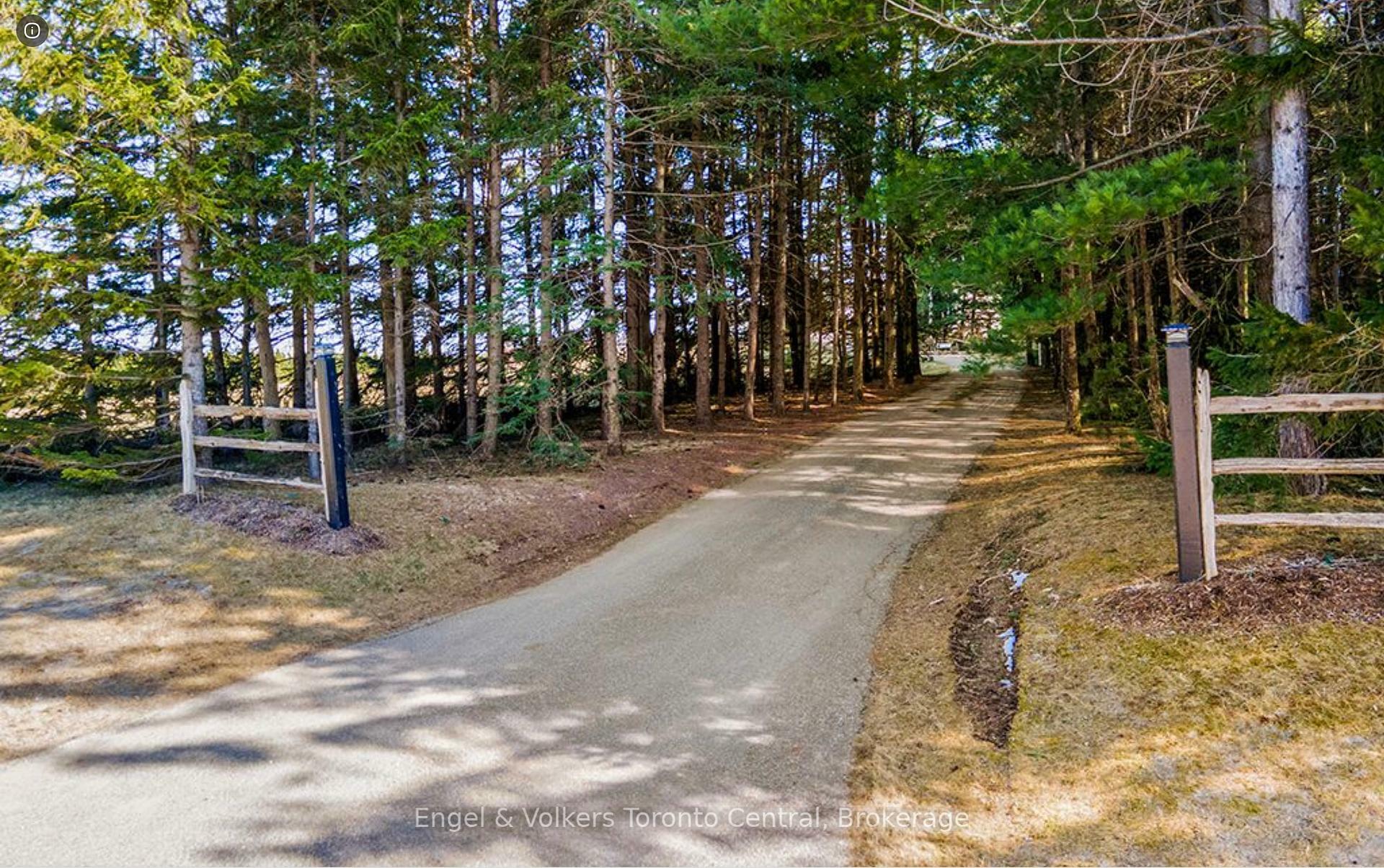 Property Photo: 9263 91 County Road ON L0M 1H0