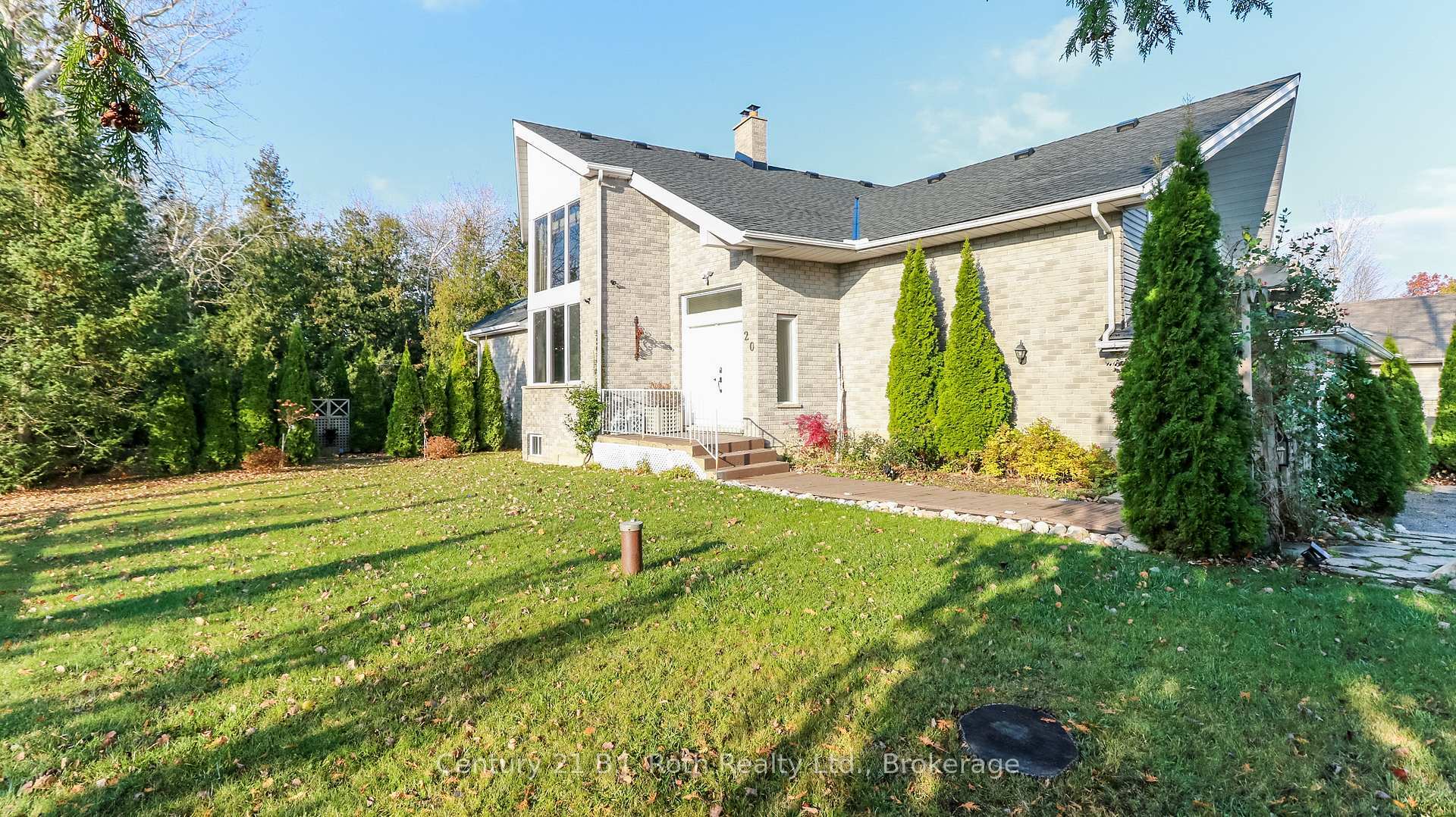 Photo de la propriété:  20 Grant Avenue E  ON L0L 1P1 