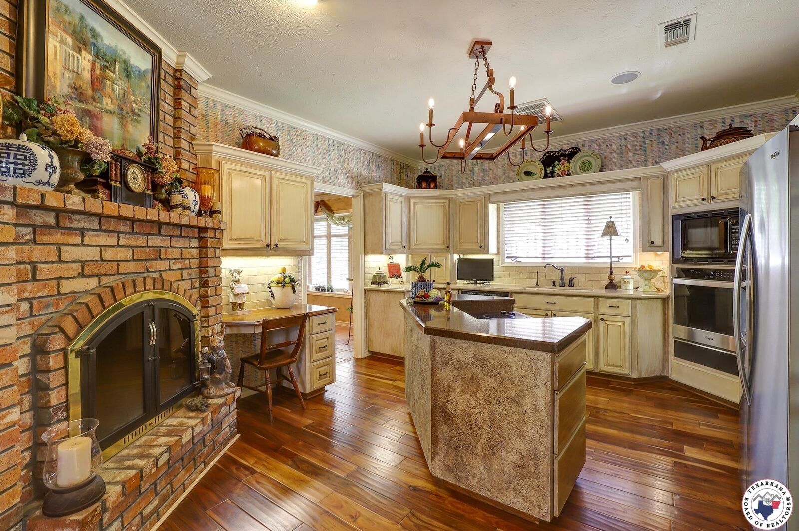Property Photo:  6512 Skyline Dr.  AR 71854 