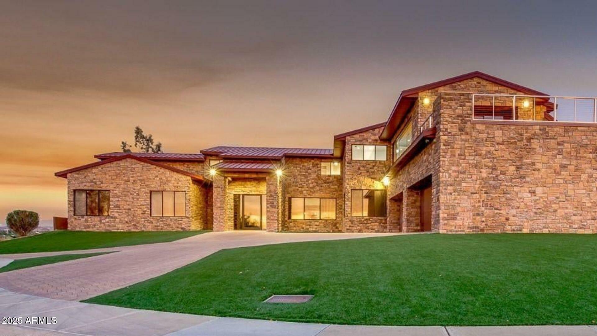 Property Photo:  15217 N 15th Drive  AZ 85023 